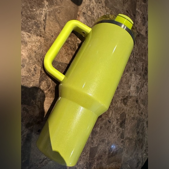 Authentic Stanley x Starbucks Neon Green/ Yellow 40oz - Picture 2 of 3